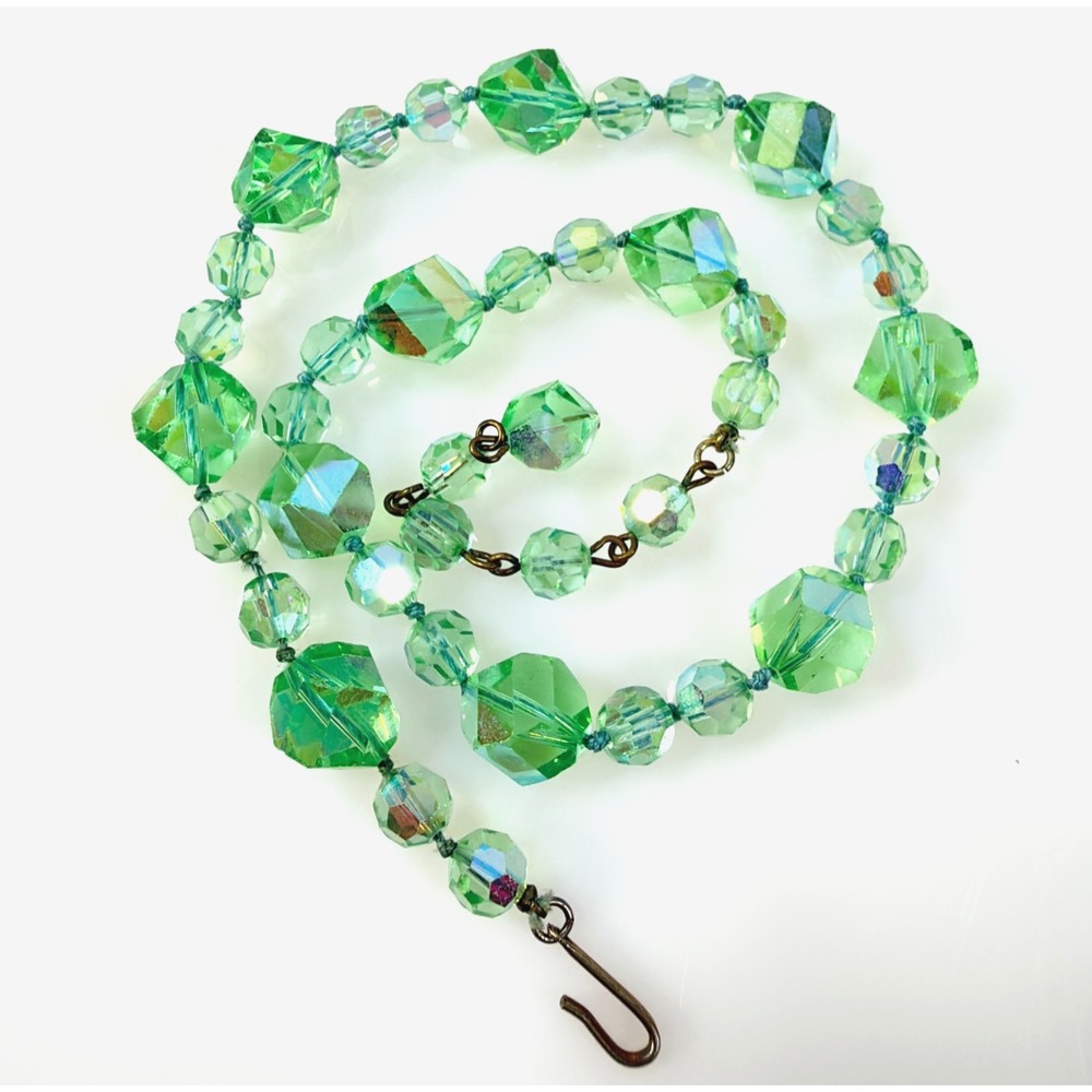 Vintage Green AB Crystal Necklace Faceted Beaded Choker Aurora Borealis 16"